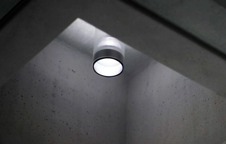 Viabizzuno Ansa soffitto. Фото 02
