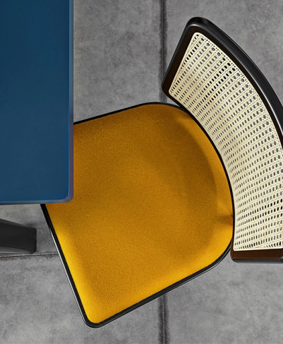 Gebruder Thonet Vienna Solden. Фото 011