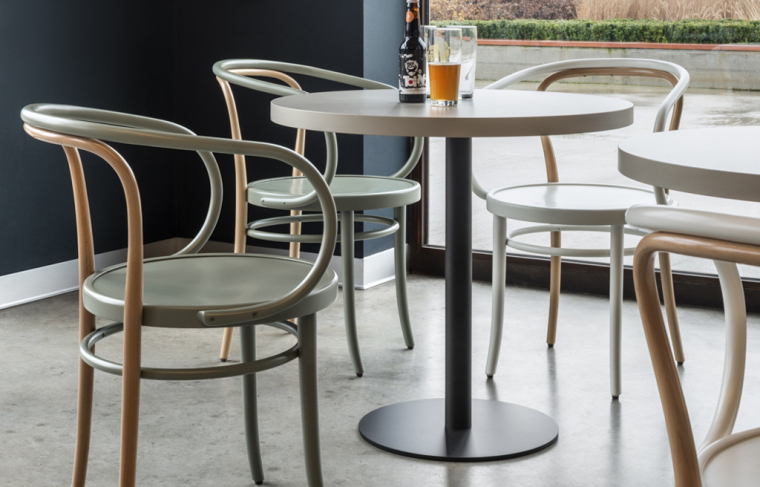 Gebruder Thonet Vienna Porto. Фото 03