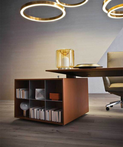 Poltrona Frau C.E.O. Cube Desk. Фото 07