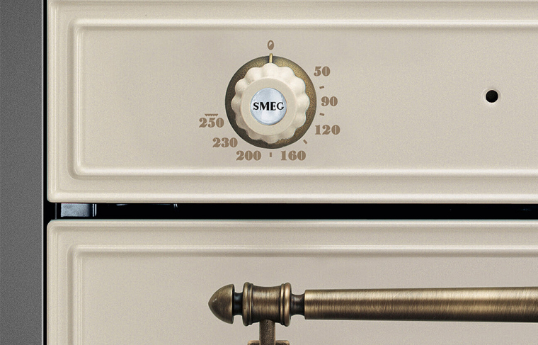 Smeg Встраиваемый духовой шкаф SF67C1PO. Фото 05