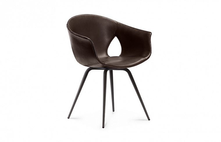 Poltrona Frau Ginger Ale | Metal legs. Фото 01