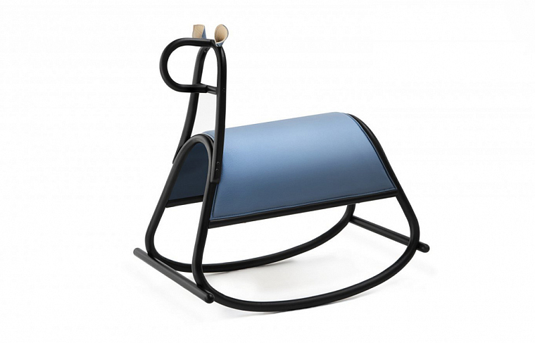 Gebruder Thonet Vienna Furia. Фото 01