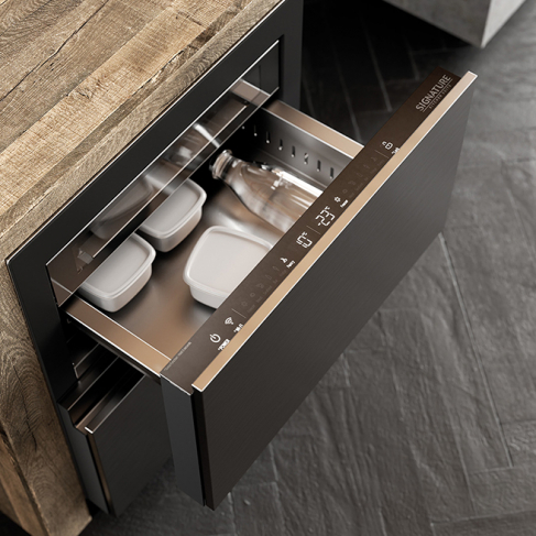 Signature Kitchen Suite Холодильник под столешницу SKSUD2402E 60 см. Фото 05