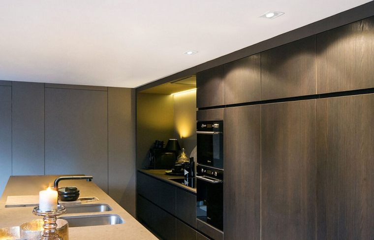 Wever&Ducre Sneak Trim 1.0 LED. Фото 02
