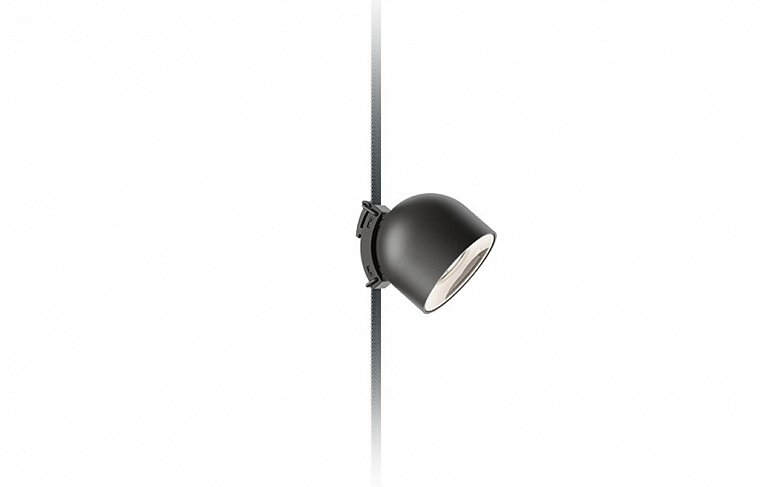Vibia Plusminus Spotlight. Фото 01